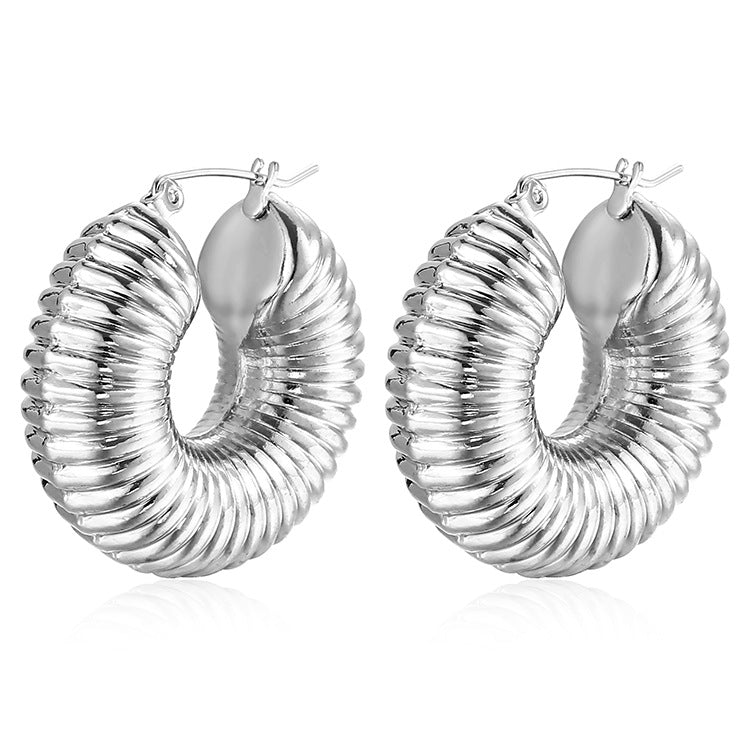 Women's Golden Thread Stainless Steel Hollow Trend Earrings