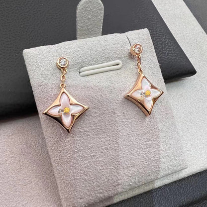 Pointed Flower Round Cake Gold-plated Four-leaf Earrings