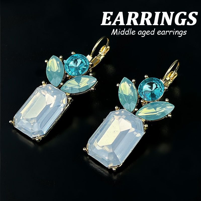 Design Elegant Flower Light Luxury High Earrings