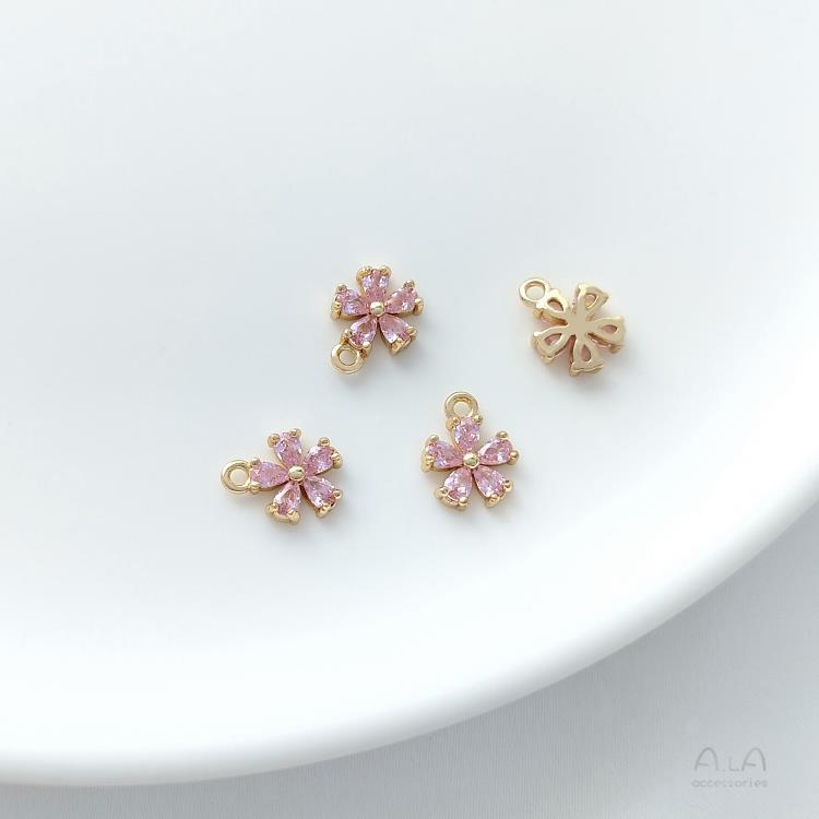 Gilded Inlaid Zircon Small Peach Blossom Five Faces Pendants