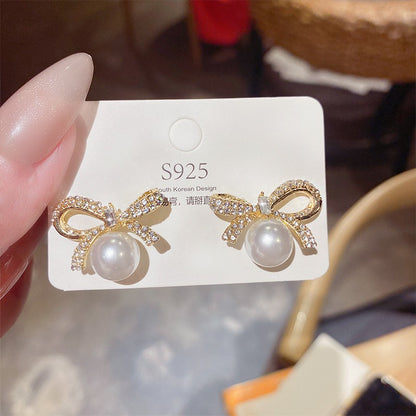 Style Trendy Pearl Design Hollow Butterfly Earrings