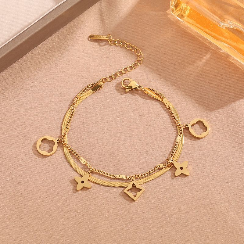 Women's Clover Korean Simple Temperamental Fashion Titanium Bracelets