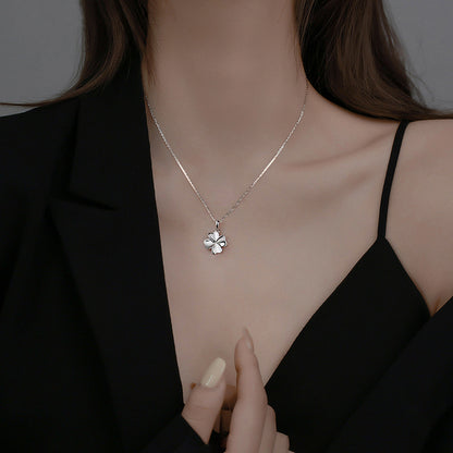 Women's Clover Cold Style Clavicle Chain High-grade Necklaces