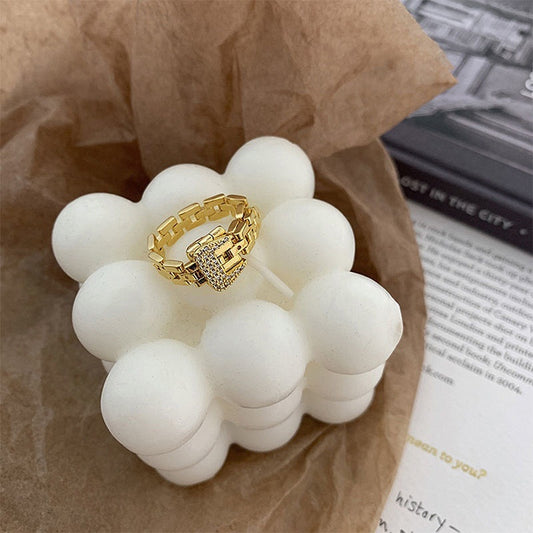 Fashion Design Temperament Female Personality Chain Rings