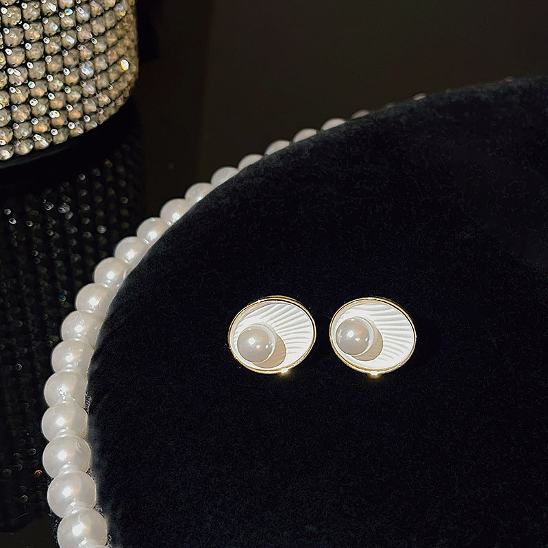 Women's Sier Pearl Style Light Luxury Minority Earrings