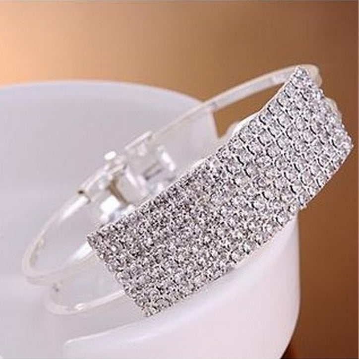 Elegant Fashion Temperament Long Dress Mopping Chiffon Accessories Starry Bracelets