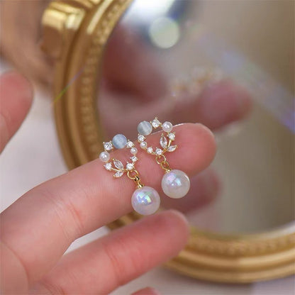 Hepburn Style Pearl Design Ear Hook Fashionable Earrings