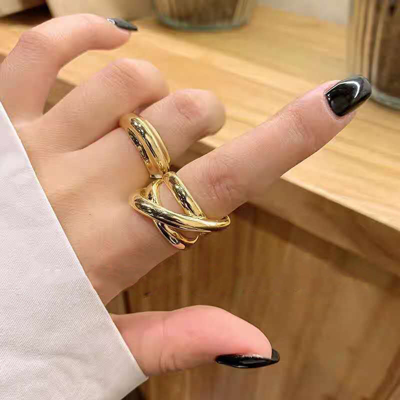 Gold Geometric Line Female Retro Exaggerated Rings