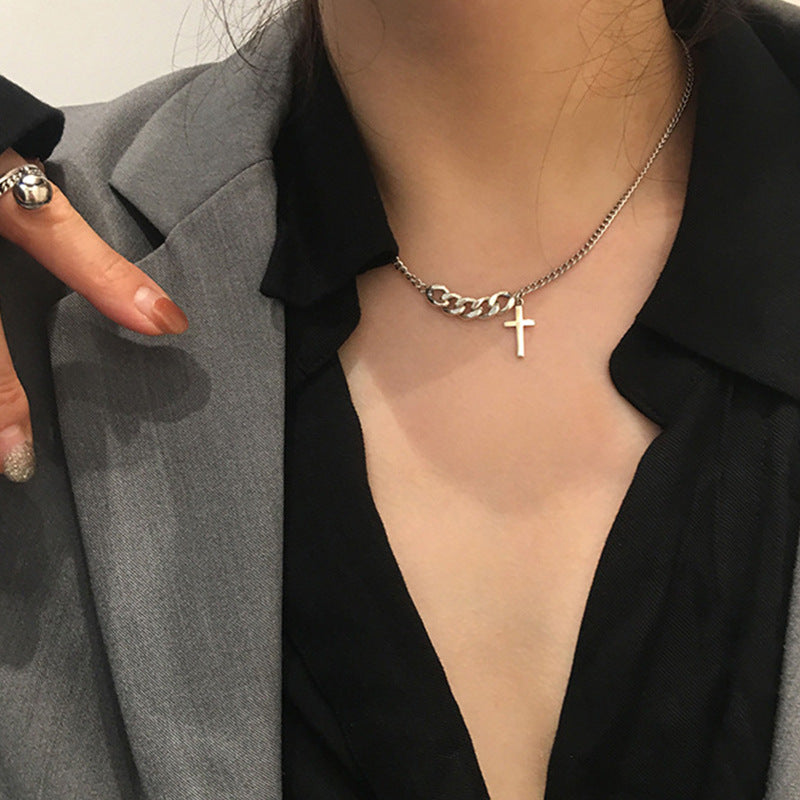 Women's Butterfly Hip Hop Bow Clavicle Chain Cold Necklaces