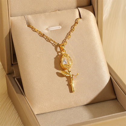 Stainless Steel Flower Female Design Gold Necklaces