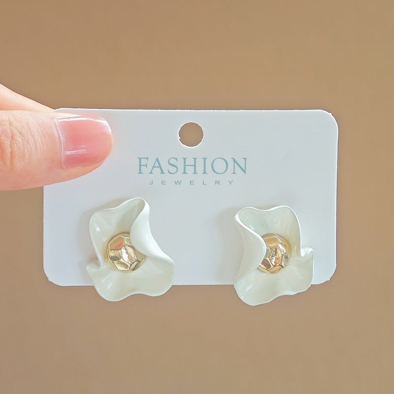 Fresh Simple Flower Light Luxury Fashion Earrings