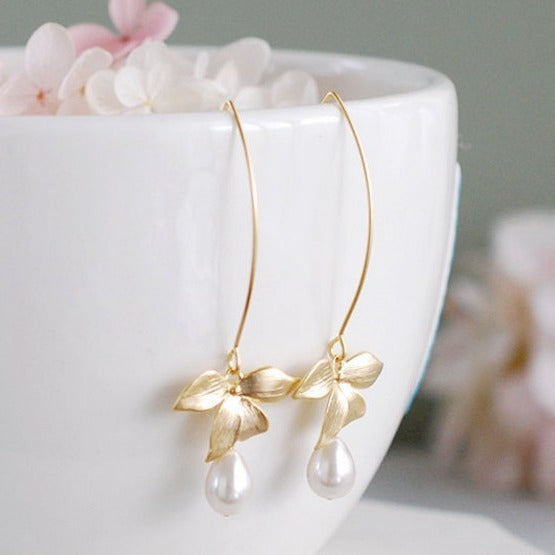 Leaves Water Drop Pearl Simple Artsy Earrings