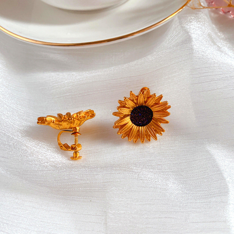 Sunflower Imitation Crystal Teeth Sier Needle Ear Exquisite Temperament Earrings