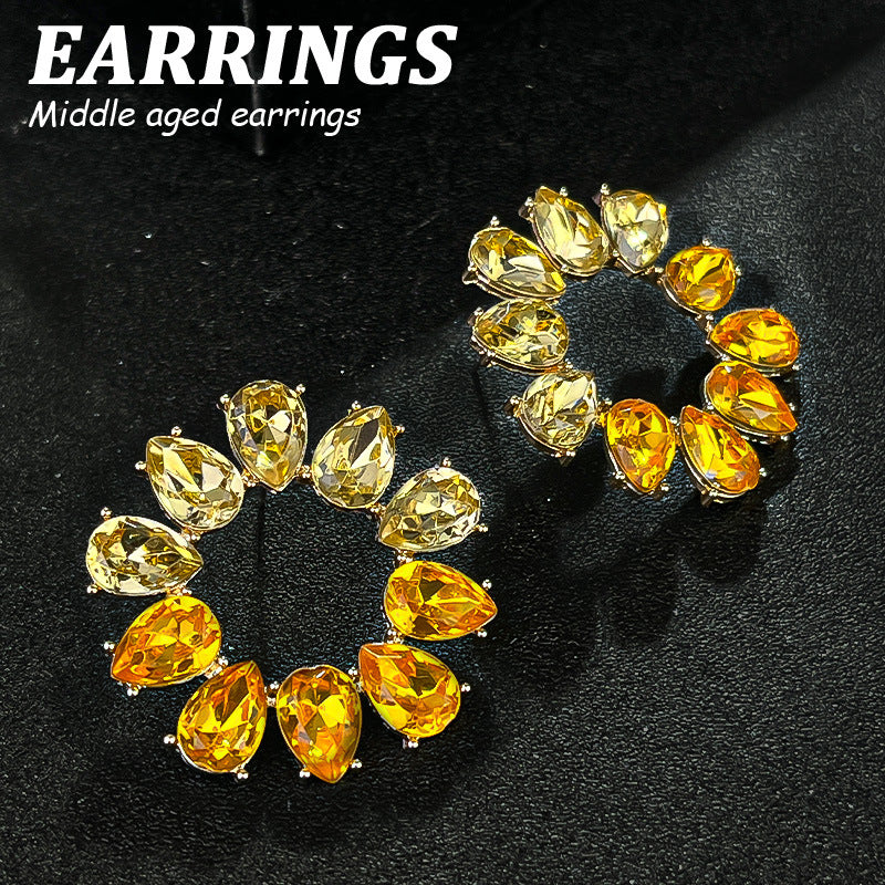 Design Elegant Flower Light Luxury High Earrings