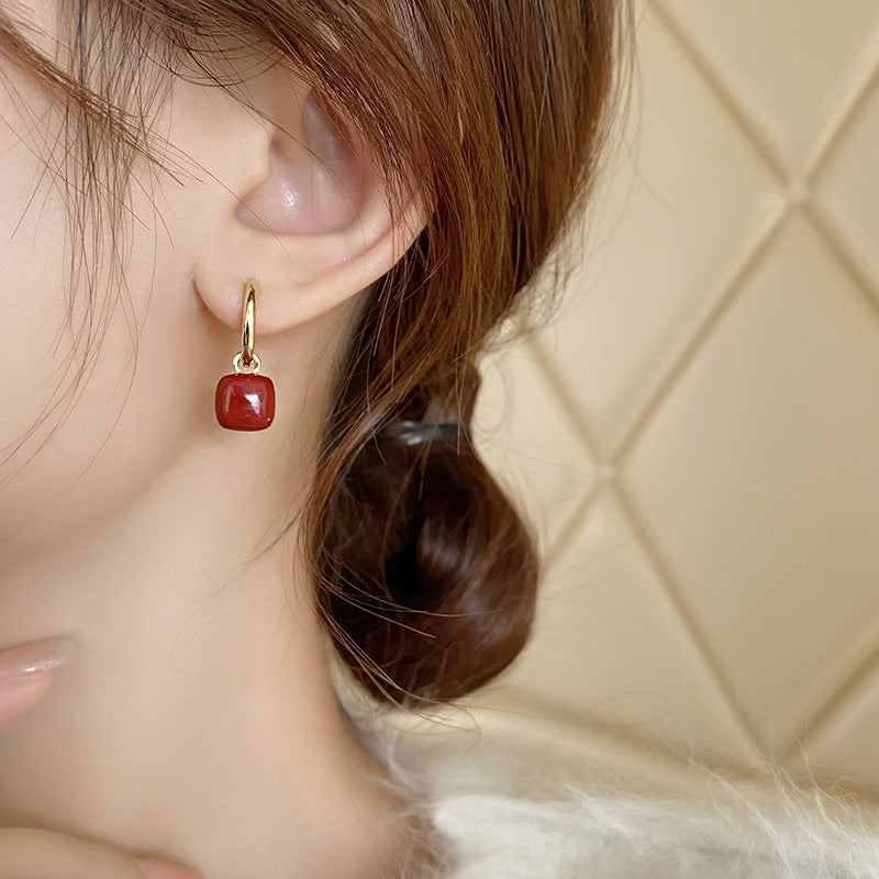 Women's Red Retro Love Heart Trendy Design High-grade Earrings