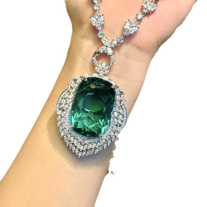 High-grade Aquamarine Light Luxury Full Diamond Necklaces