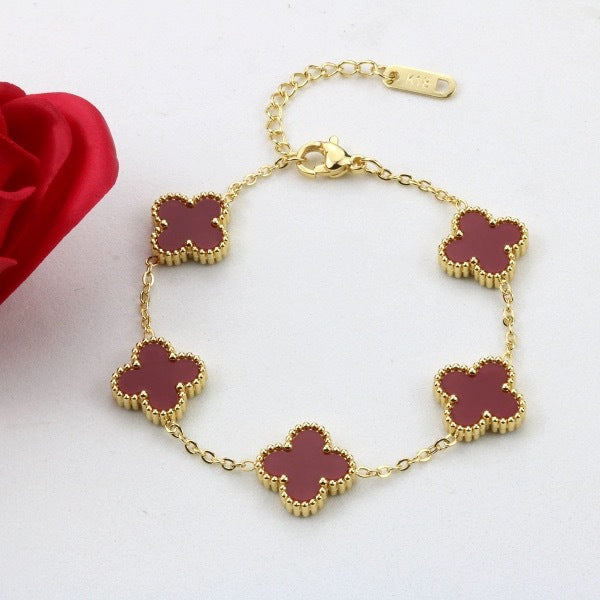 Women's Version Four-leaf Clover Titanium Steel Light Luxury Gold Plating Bracelets