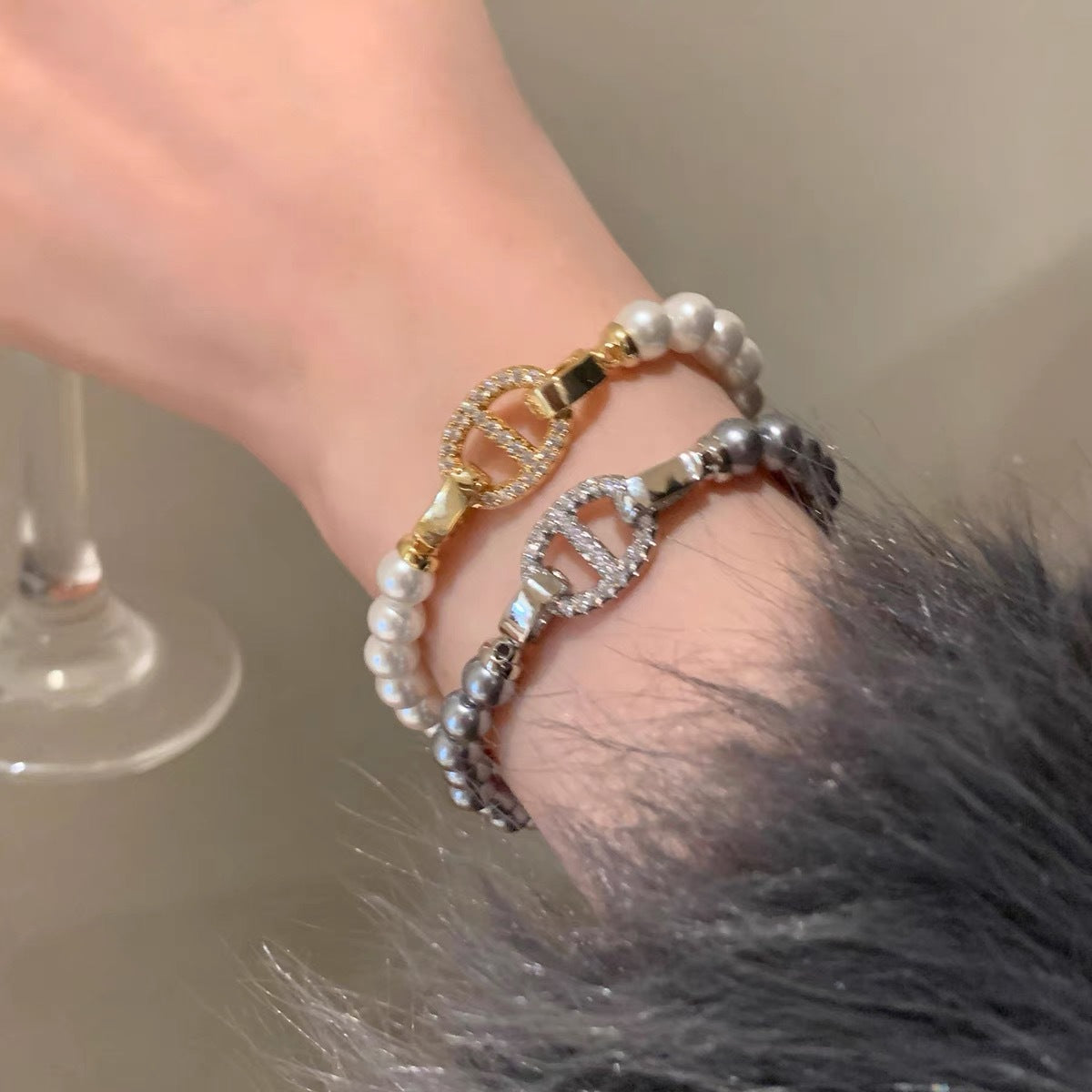 Pearl French Female Light Luxury Minority Bracelets