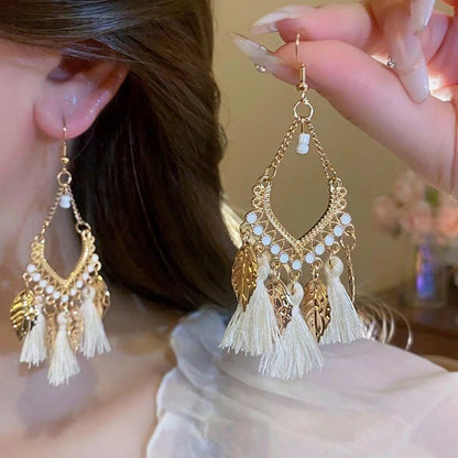 Bohemian Feather Ethnic Yunnan Travel Vintage Earrings