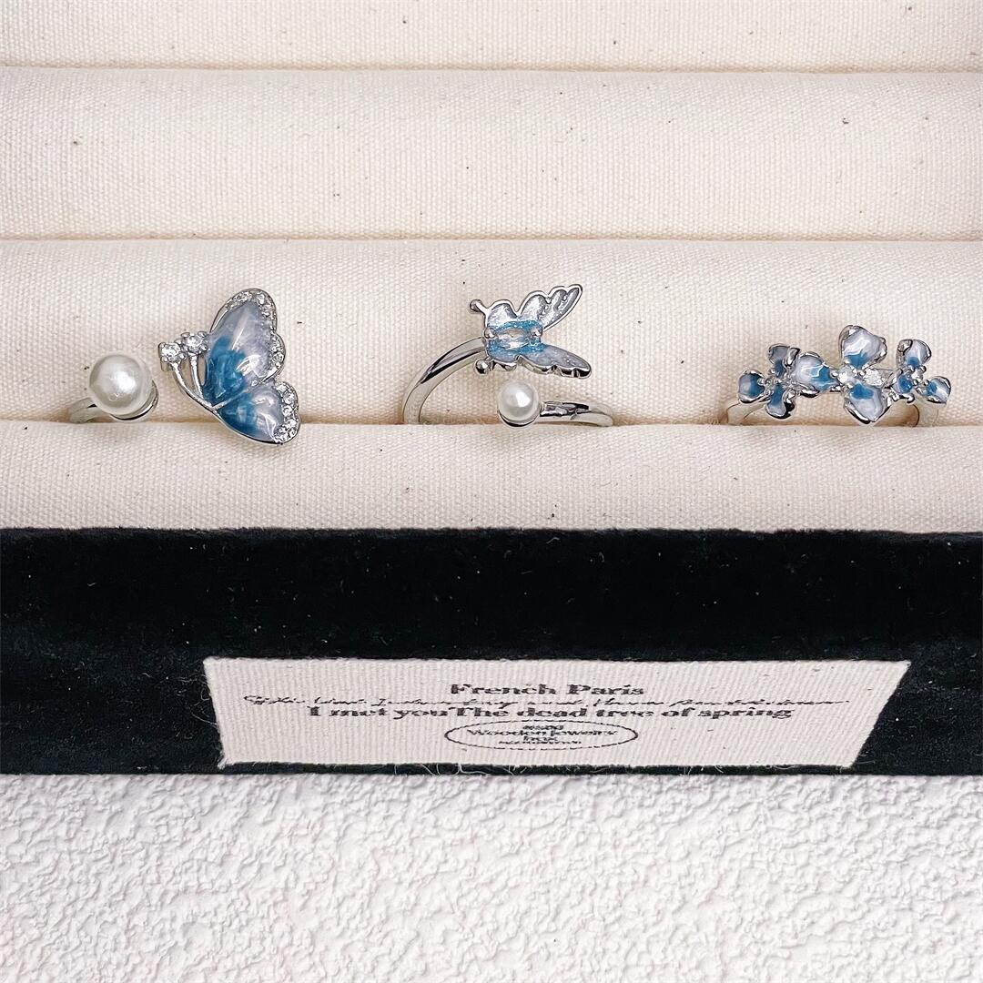 Women's Fresh Butterfly Exquisite Open Enamel Ice Rings