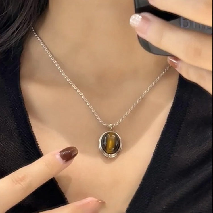 Tiger Eye Light Luxury Minority Design Necklaces