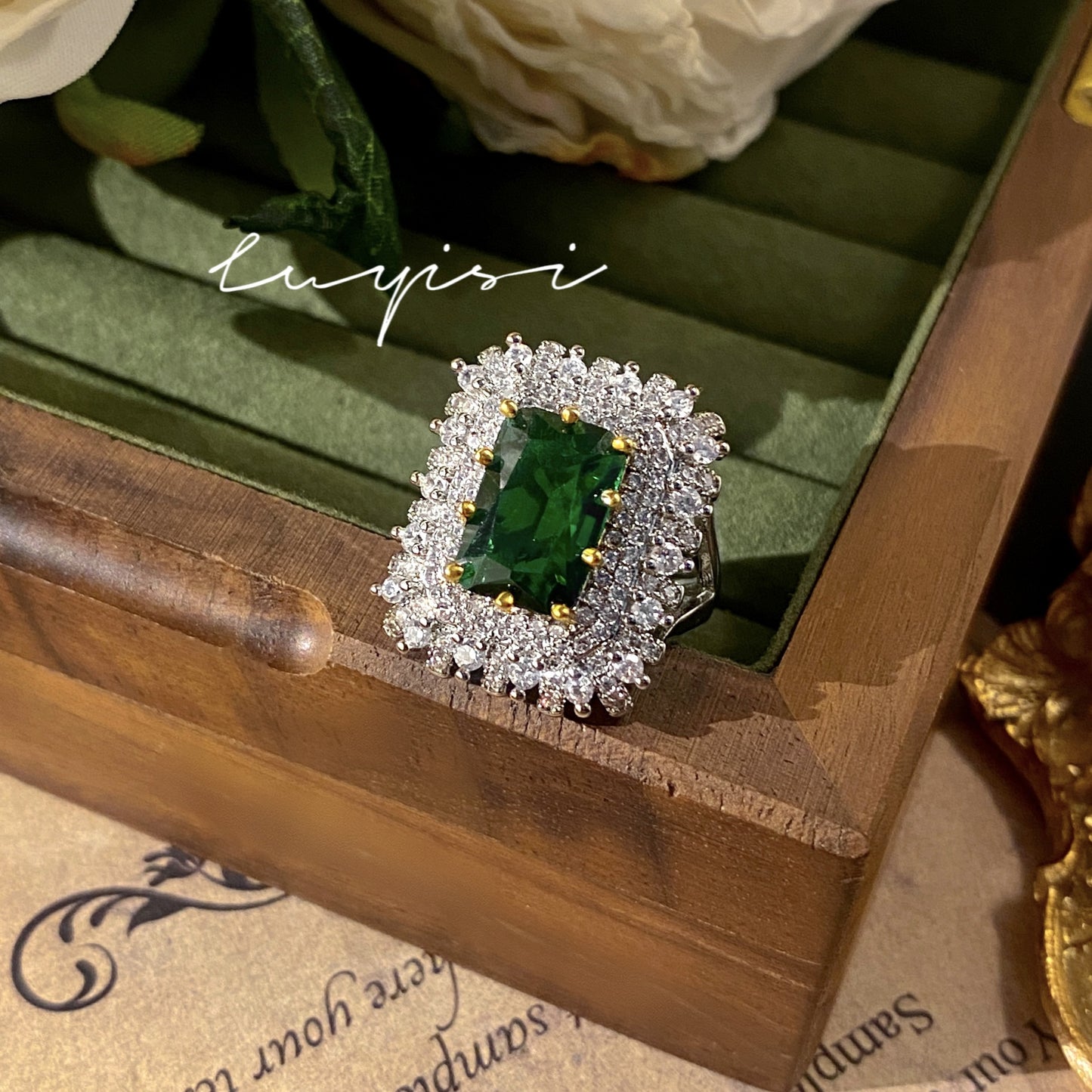 Affordable Luxury Fashion Design Artificial Emerald Princess Square Diamond Rings