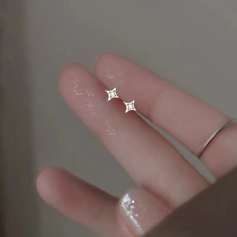 Women's Korean Style Star Ear Temperamental Minority Design Earrings