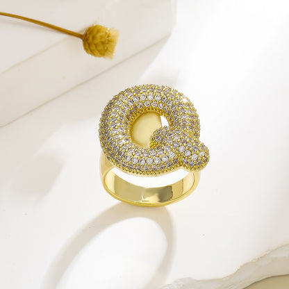 Gold Exaggerated Micro Inlaid Zircon English Rings