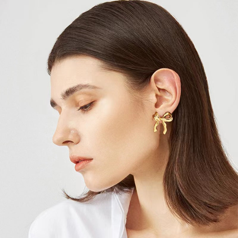 Women's Glossy For Temperamental Minority High-grade Metallic Earrings