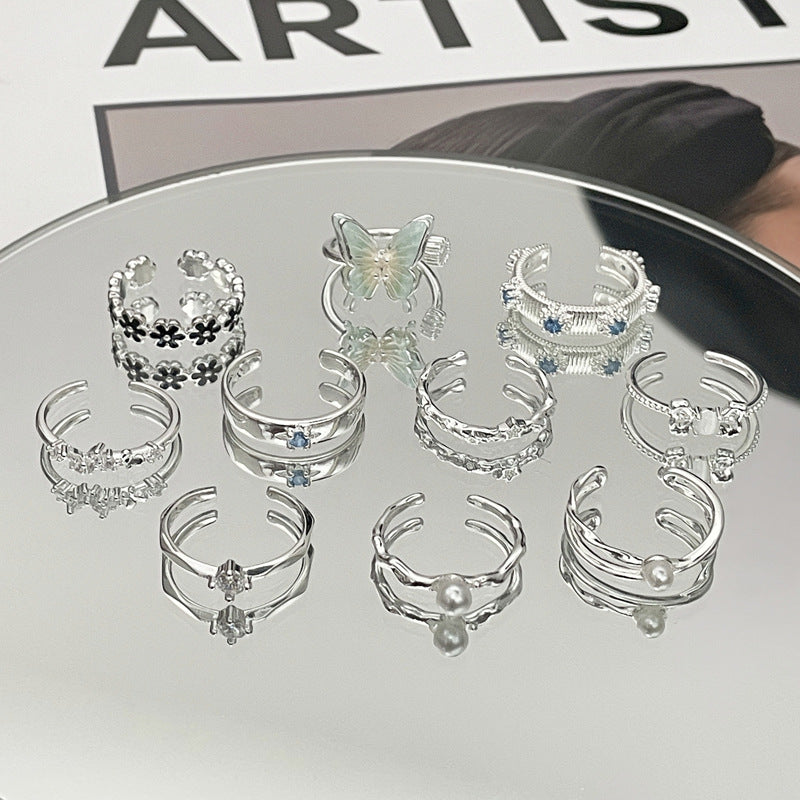 White Bow Geometric Open Female Personality Rings
