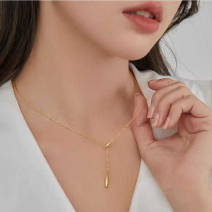 Niche Advanced Design Clavicle Chain Light Necklaces