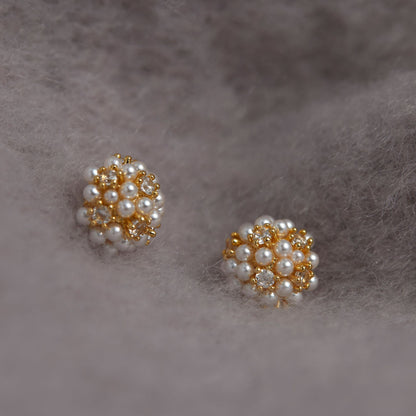 Women's Refined Zircon Pearl Ball Simple Personalized Earrings