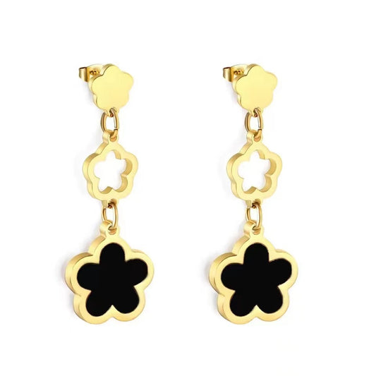 Steel Five-leaf Flower Ear Light Luxury Earrings