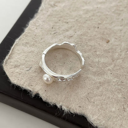 Women's Simple Design Small Pieces Of Sier Pearl Rings