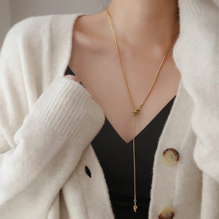 Women's Light Luxury Minority Bends Hitches Sweater Necklaces