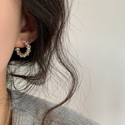 Women's Simple Light Luxury Needle Temperamental Cold Earrings