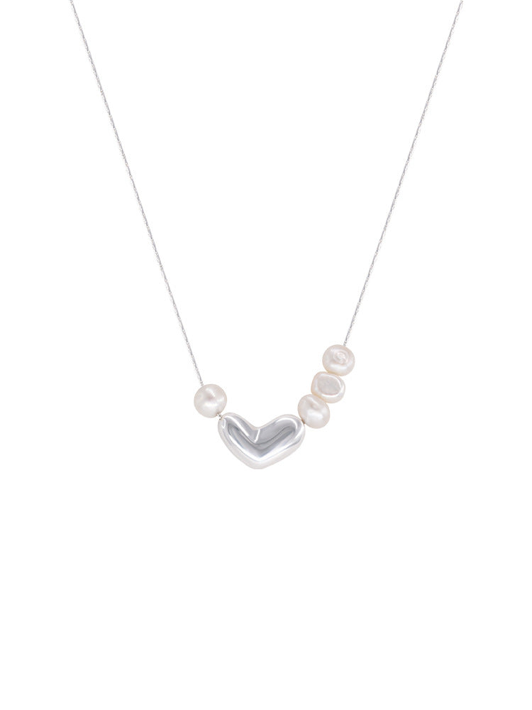 Pearl Three-dimensional Heart-shaped Short Clavicle Chain Daily Necklaces