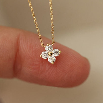 Plated Clover Small Female Clavicle Chain Necklaces