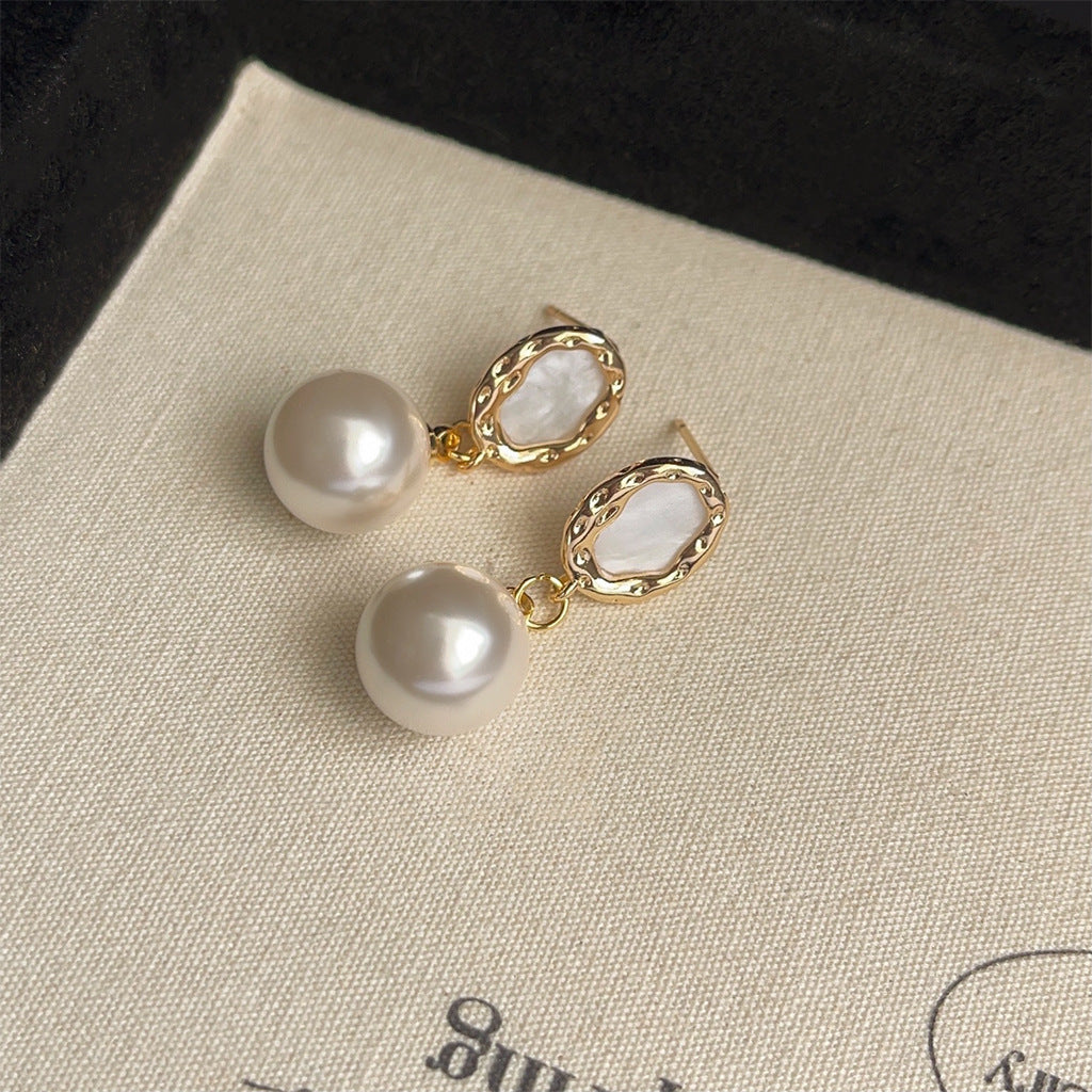 Women's Cold Feeling Quality Pearl Light Luxury Earrings