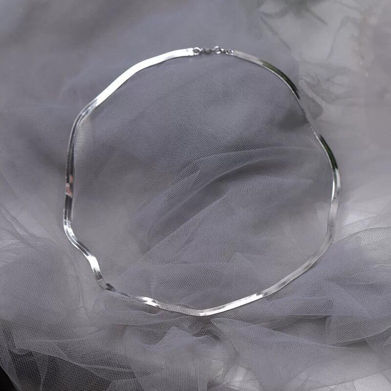 Women's Snake Bones Chain Sparkling Clavicle Titanium Necklaces