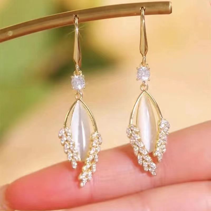 Ear Clip Light Luxury Advanced Fashionable Earrings