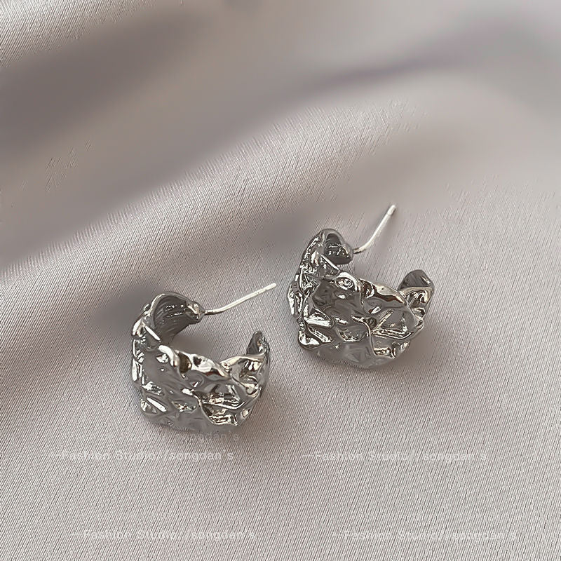 Frosty Style High-grade Temperament Female Design Earrings