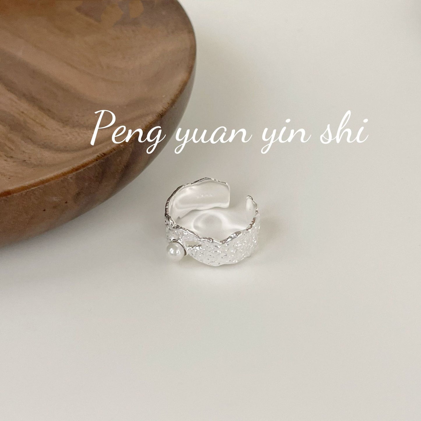 Pleated Texture Pearl Female Cold Style Bracelets