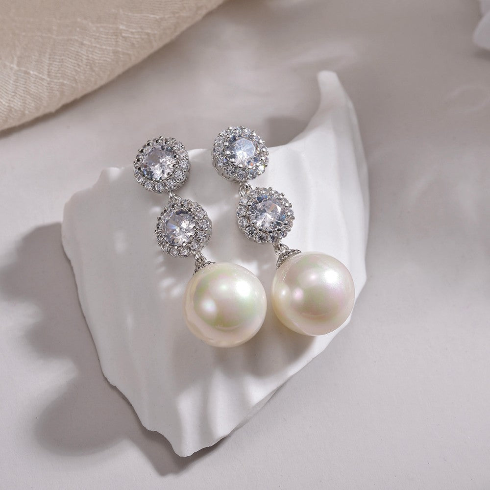 Large Zircon Pearl Group Design Ear Clip Earrings