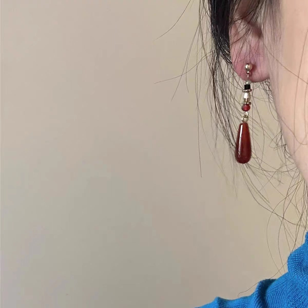 Women's Retro Red Water Drop Long Tassel High-grade Earrings