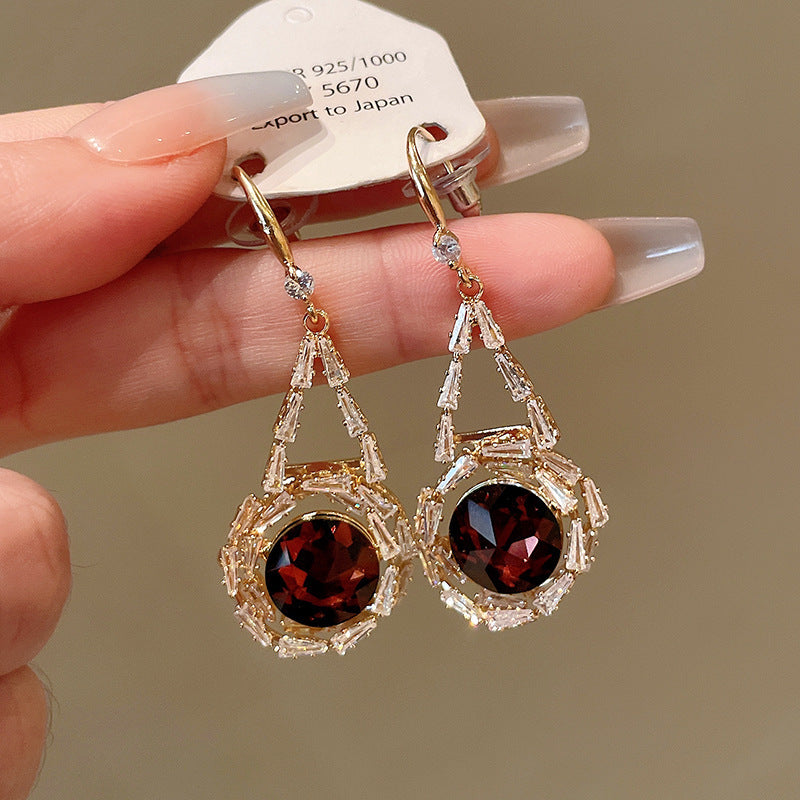 Needle Retro Minority Design Asymmetric Zircon Light Luxury Earrings