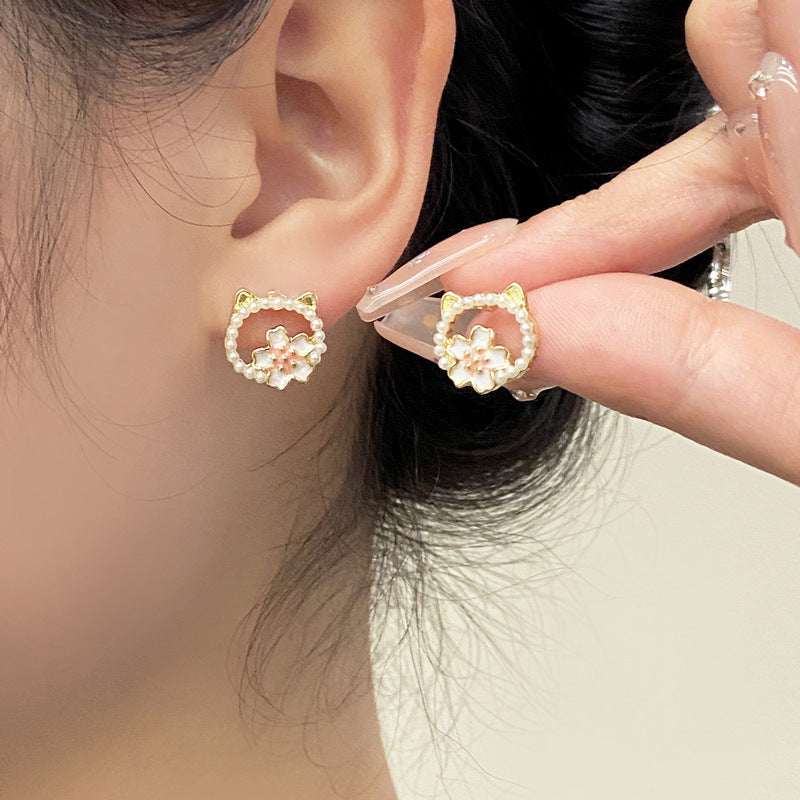 Fresh Simple Flower Light Luxury Fashion Earrings