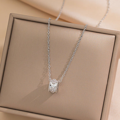 Women's Light Luxury Clover Small Waist Simple Necklaces