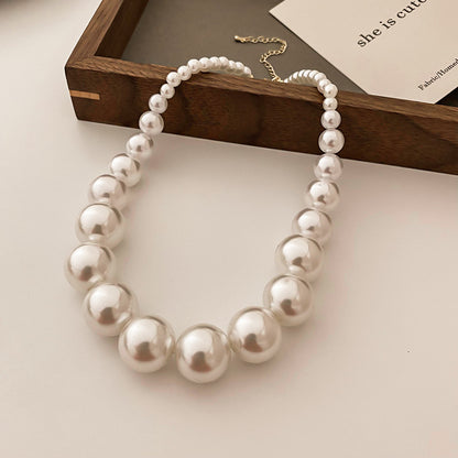 Women's Pearl Retro Easy Matching High-grade Clavicle Chain Special Necklaces