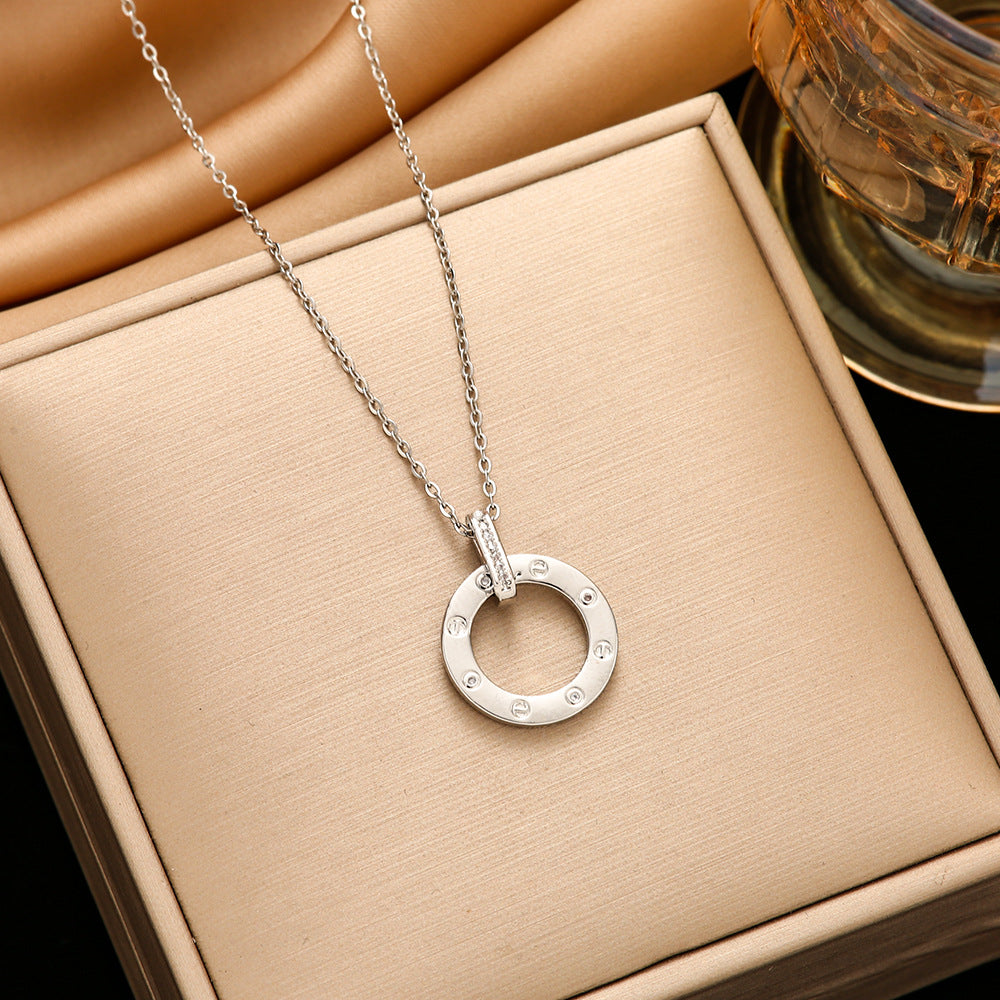 Women's Steel Ornament Design High-grade Light Luxury Necklaces